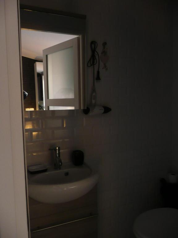 Studio Ivry リヨン 部屋 写真