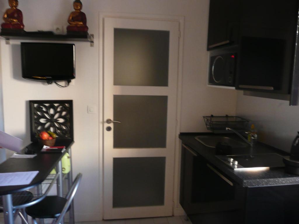 Studio Ivry リヨン 部屋 写真